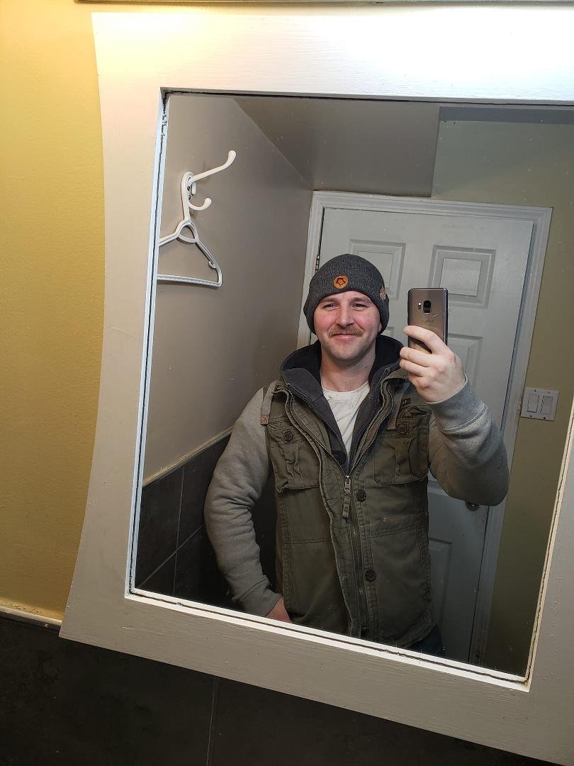 Feeling so proud and good about myself today.
Sober, clean and not afraid to be seen!