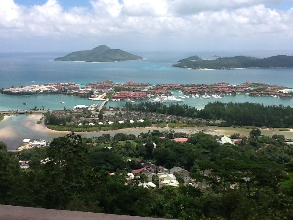 This picture was taken in the Seychelles; I finally made it here.  Next stop is a Kenyan safari.  Anyone wanting to go to Antarctica before the end of the year let me know.  I have been flying business class on Qatar Airway