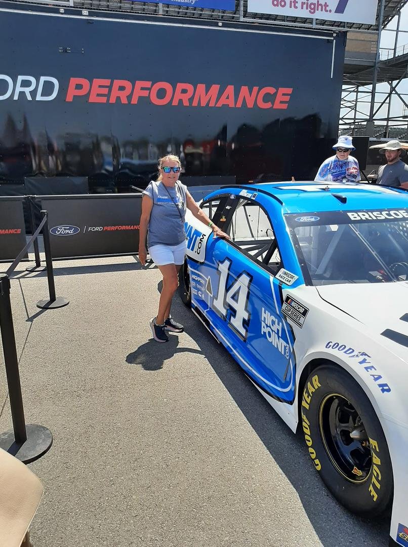 d with her driver