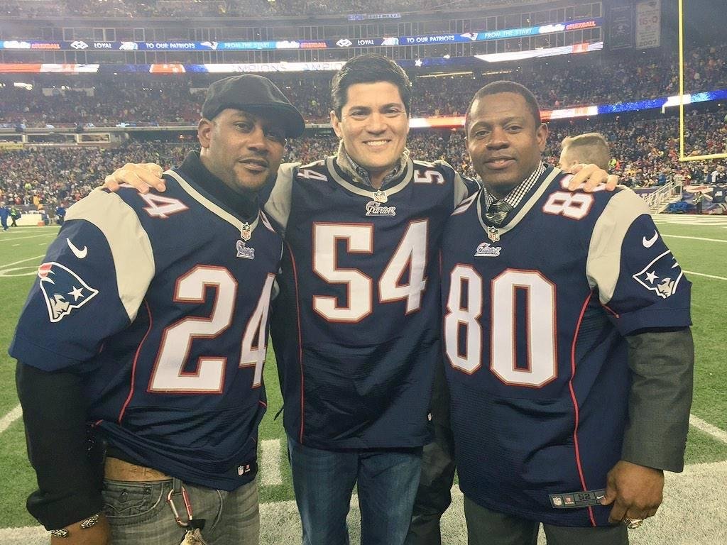As much as I love Edelman and Gronk, these have to be my favs..Screamed like a little girl tonight when #54 came on...#Bruschi #Brown #Law #Legends #GOAT