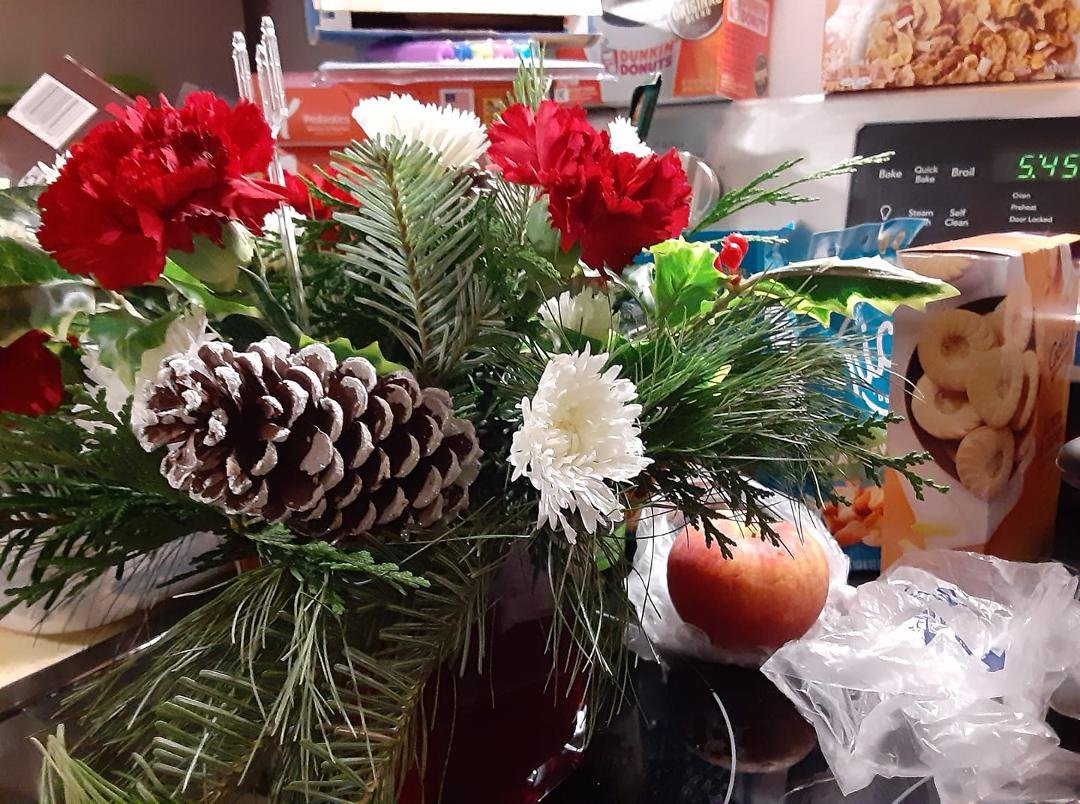 My sister Carol Onken and her family sent me these beautiful flowers for my birthday!