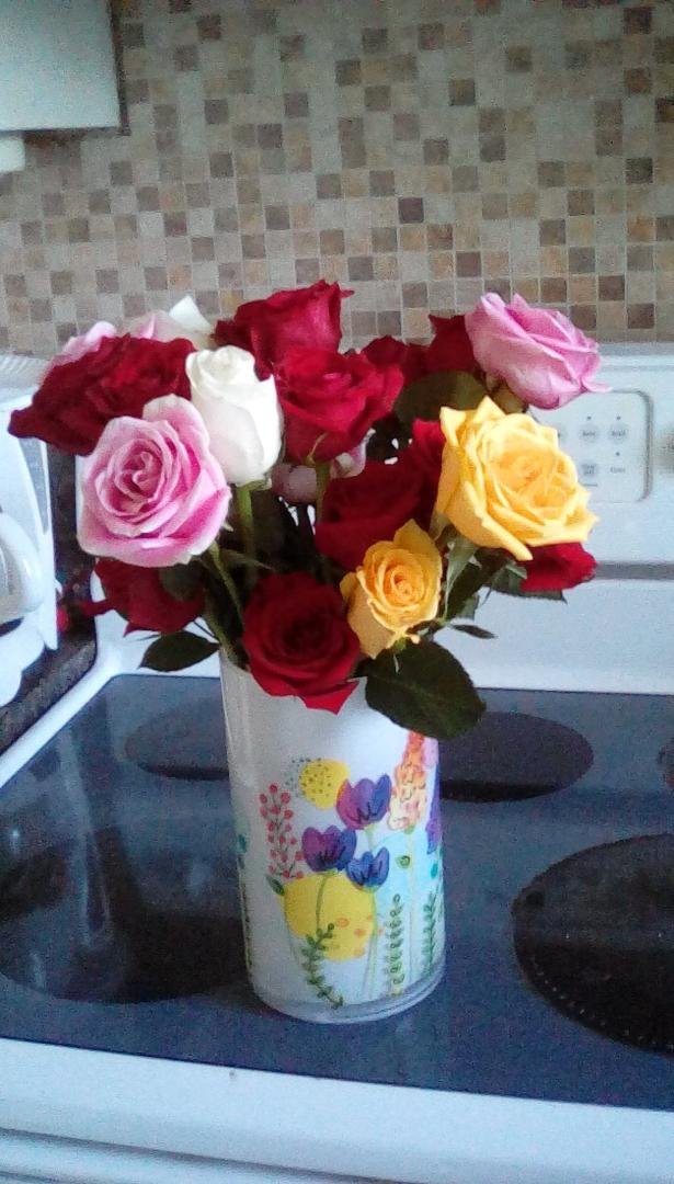 See all photos here: "https://www.amazon.com/photos/share/lWCQYuhHhAUkaZSX2TPU2yxzcrdeUEWEv9gWB8vWnlu"