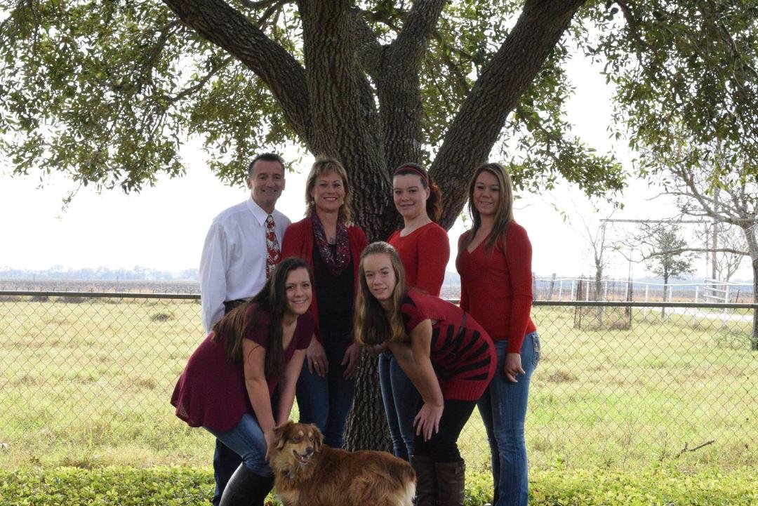 Merry Christmas to all my friends from my family.  God Bless You All.