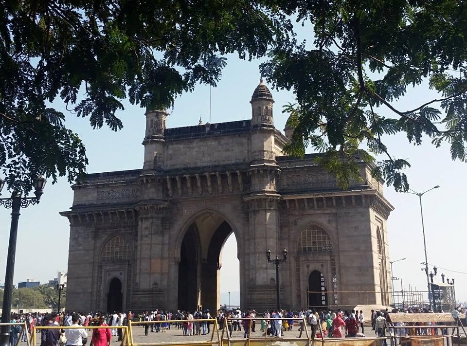 The Gateway of Mumbai and the end of our sightseeing