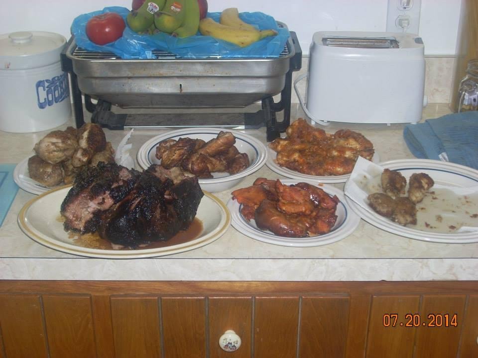 From back left: Pan fried chicken legs, smoked hot wings, pan fried then marinated hot wings. Front left; smoked Boston Butt & regular wings!! All from the Bop Bop bar and grill:)