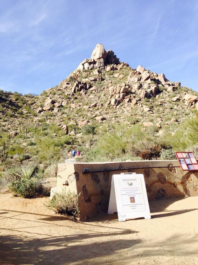 First hike of the season. We had 12 hikers at Pinnacle peak. The weather was beautiful. About 65 and sunny.