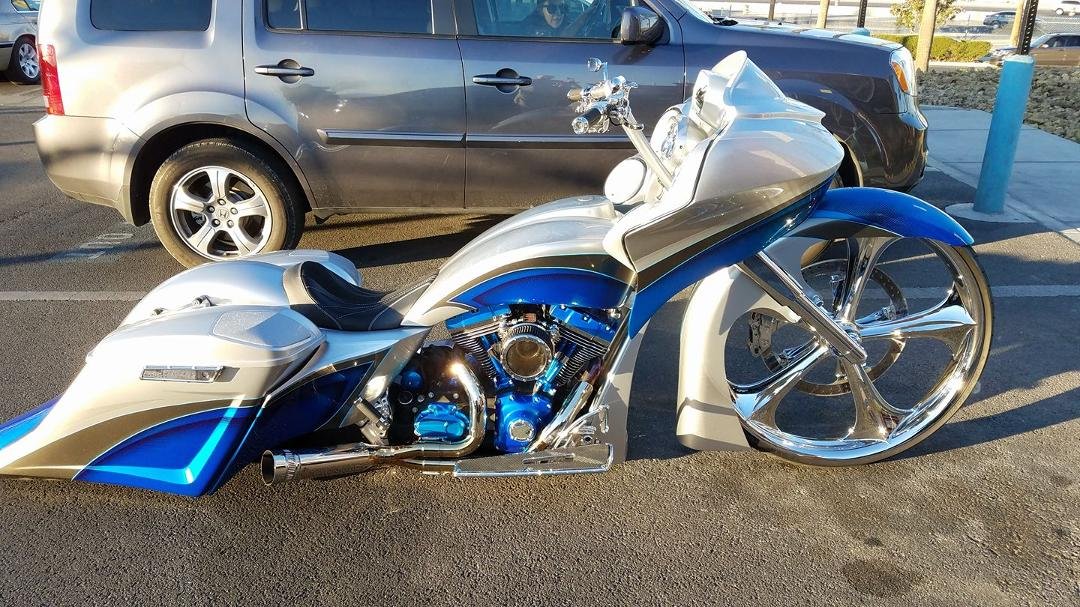 Only in Vegas would they steel your wheel.
