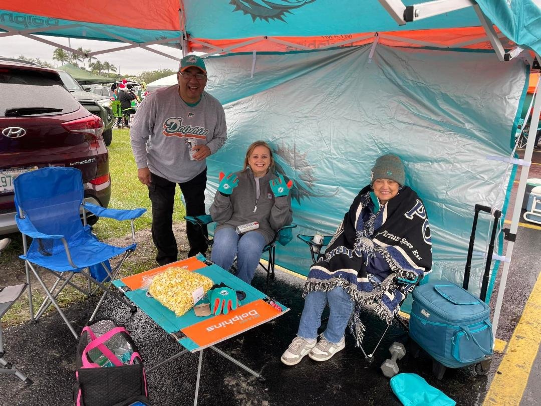 Tailgating in sunny Miami