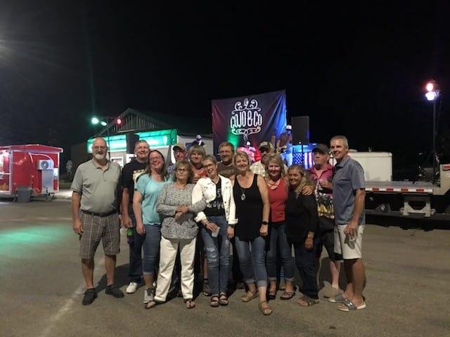 DHS class of '82 reunion downtown in the metropolis of White!