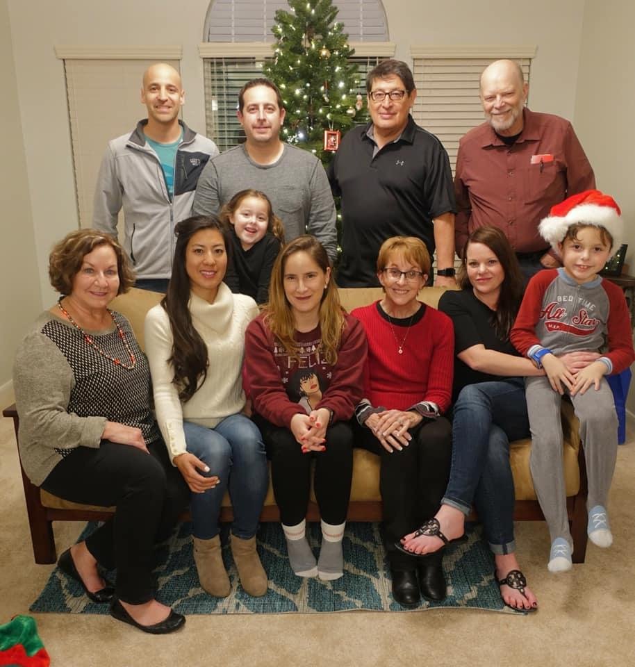 Wishing you a Merry Christmas and a Very Happy New Year from our family to yours! ❤️🎄🥂