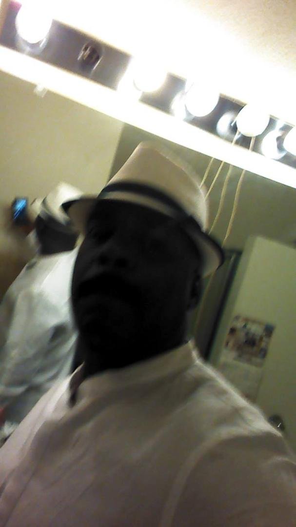 Frontis Abney's album, Mobile uploads