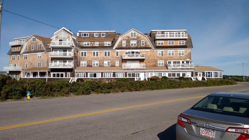 Kennebunkport, Maine
Where the Bushes have an enclave, don't you know!
Traveling here for our 51st anniversary.
Haven't decided to buy yet!