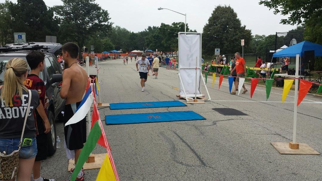 Chick-Fil-A Schaumburg 5K Challenge - First official 5K for me, finsihed 100th of 251, 4th in my age group. Now on to the 10K!