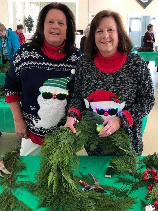 Another fun day with twin Sista Becky at the Garden Club of Jacksonville Fun with Flowers Program making holiday wreaths.