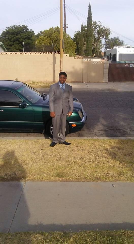 DeShune Thomas' album, Mobile Uploads