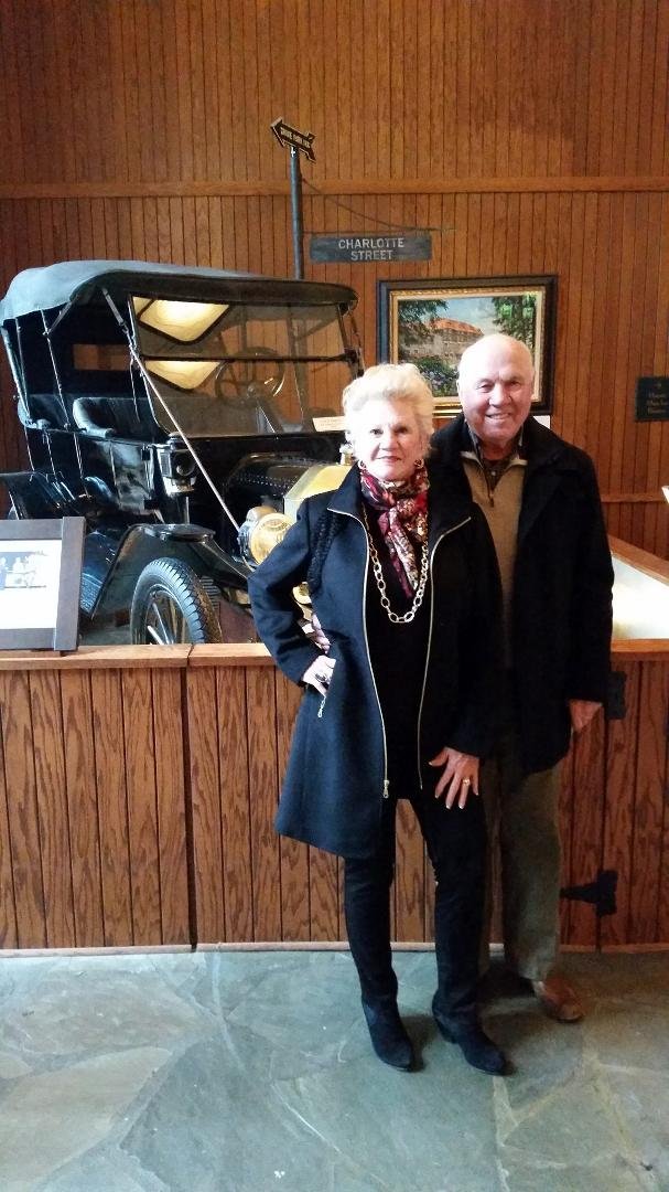 Oneida Kersey's album, Mobile Uploads