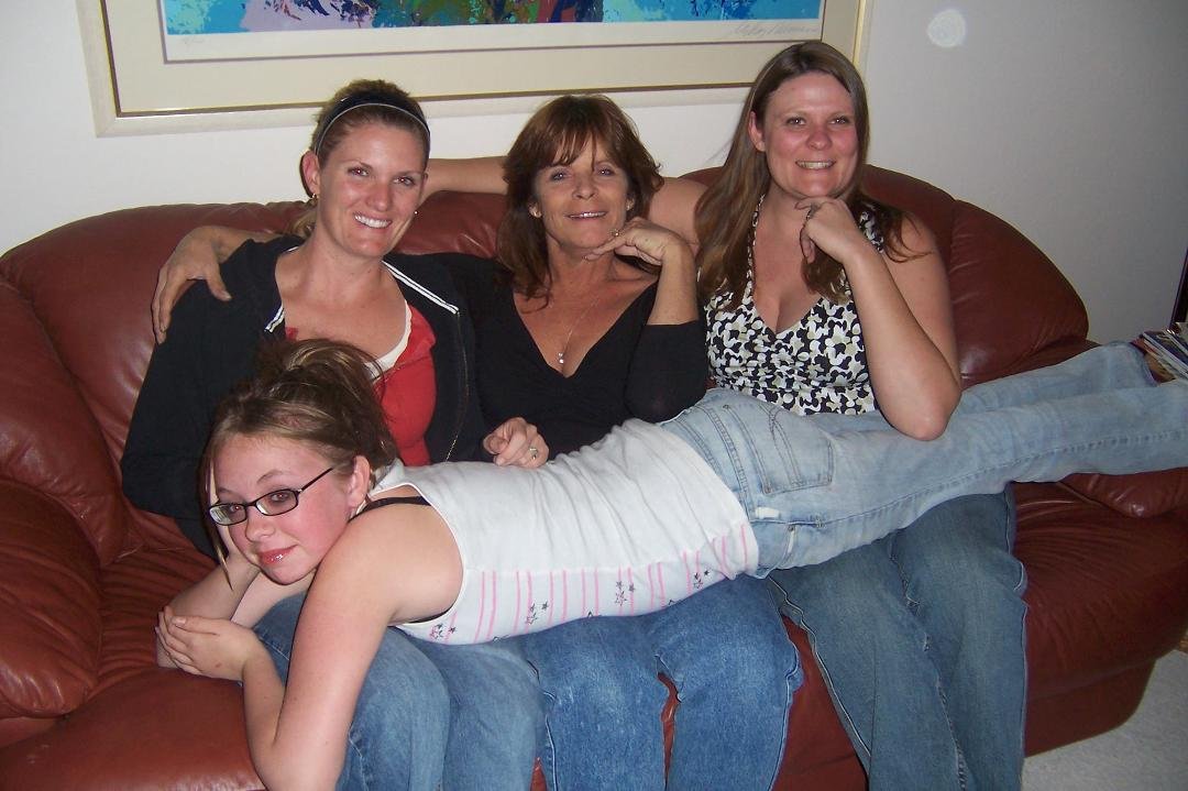OK, earlier I posted our reenactment photo...now here's the original from September - 2008!! Well, we almost got it the same without looking at the picture!! I love my girls!! :) xoxo