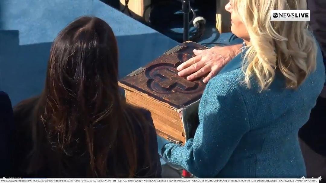 What is this book the Criminal is getting sworn in on? It definitely does not look like a Bible...
