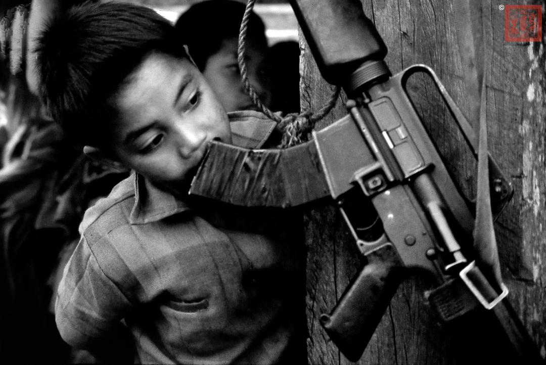 Peter Shaw's album, VIETNAM : In the Foot Steps of Robert Capa
