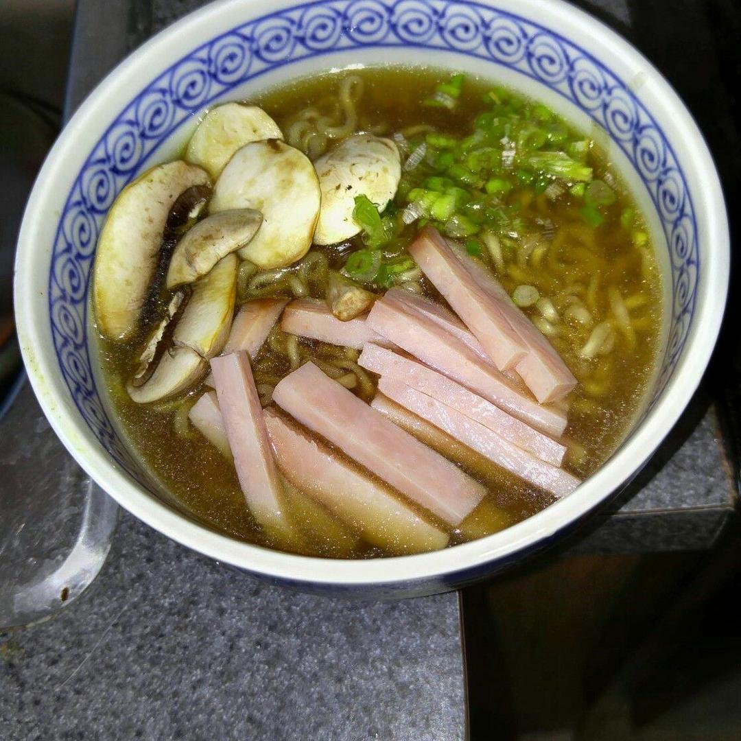 Ramen for lunch, Eazy peazy!