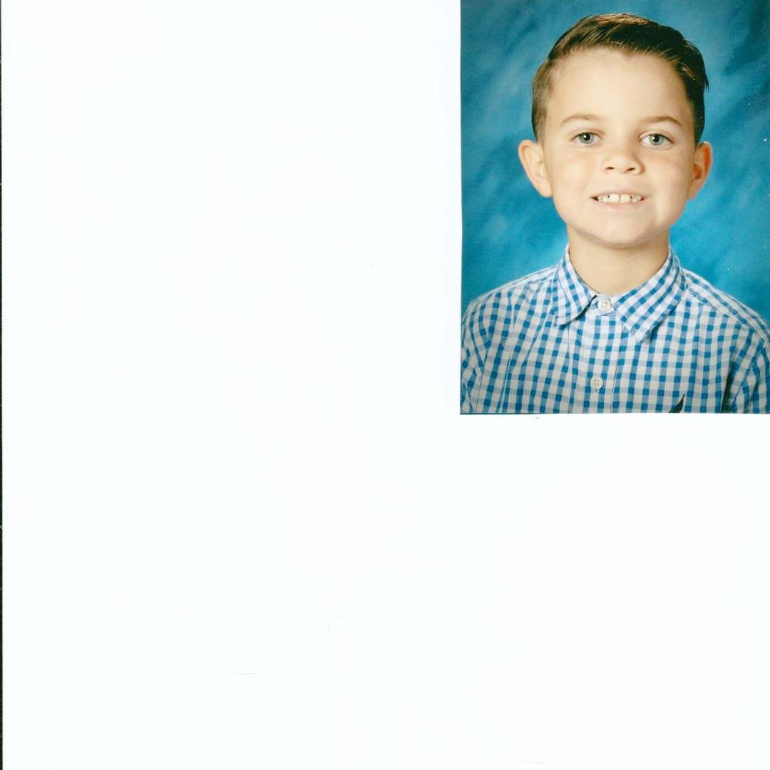 So proud of my little man. He did hard work in 3rd grade so far and he got 7A's on his first report card. A's in all subjects😀🎆🎇
