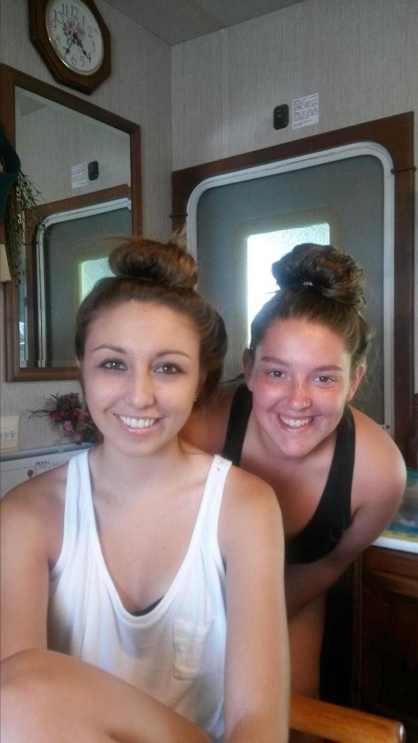 My 2 girls!!!!!Liz & Deanna
