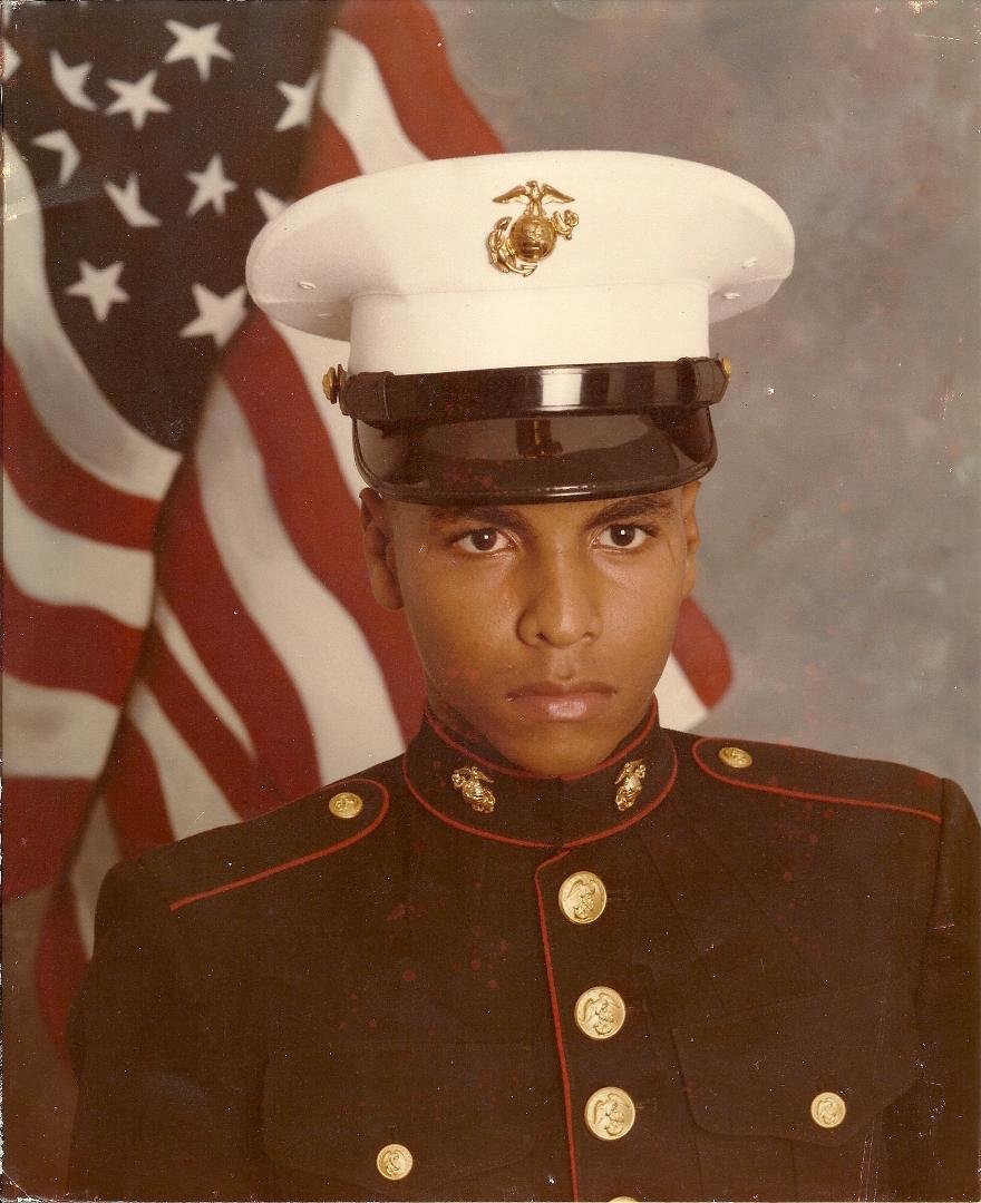 A BELATED HAPPY VETERANS DAY TO MY STEPSON 
BRADLEY M. MALONE SR.       "SEMPER FIDELIS "