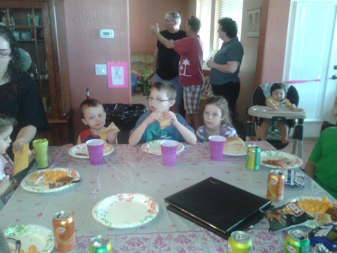 At Taiylor Dodson's Kindergarten Party in Buckeye Az. What a way to celebrate our granddaughter entering the school system!.......We all prayed for her to be the best she could and under the Lord's protection .........What