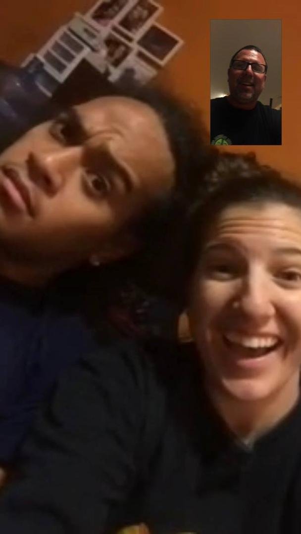 FaceTime photo 😃