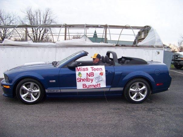 Shelby Burnett in a 2008 Shelby Mustang, Loaned by Mike Kehoe Ford of Jefferson City, New Bloomfield 2009 Christmas Parade. Poppy Fred Case driving, (most of the time).