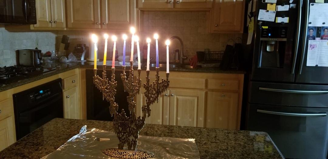 Wishing all ya'll a wonderful 8th night of Chanukah