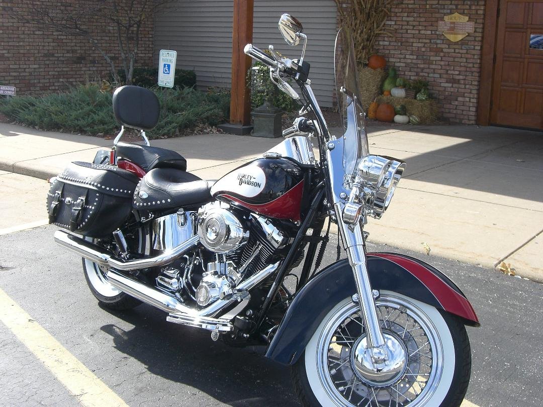 Sunshine for the day of pick up on this bike
