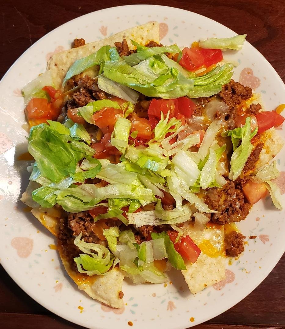 Homemade Nachos...Nacho mommas Nachos!!  Lol!!