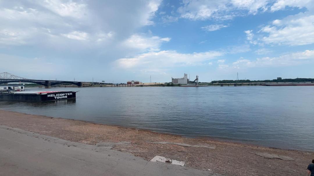 The Mighty Mississippi River!!