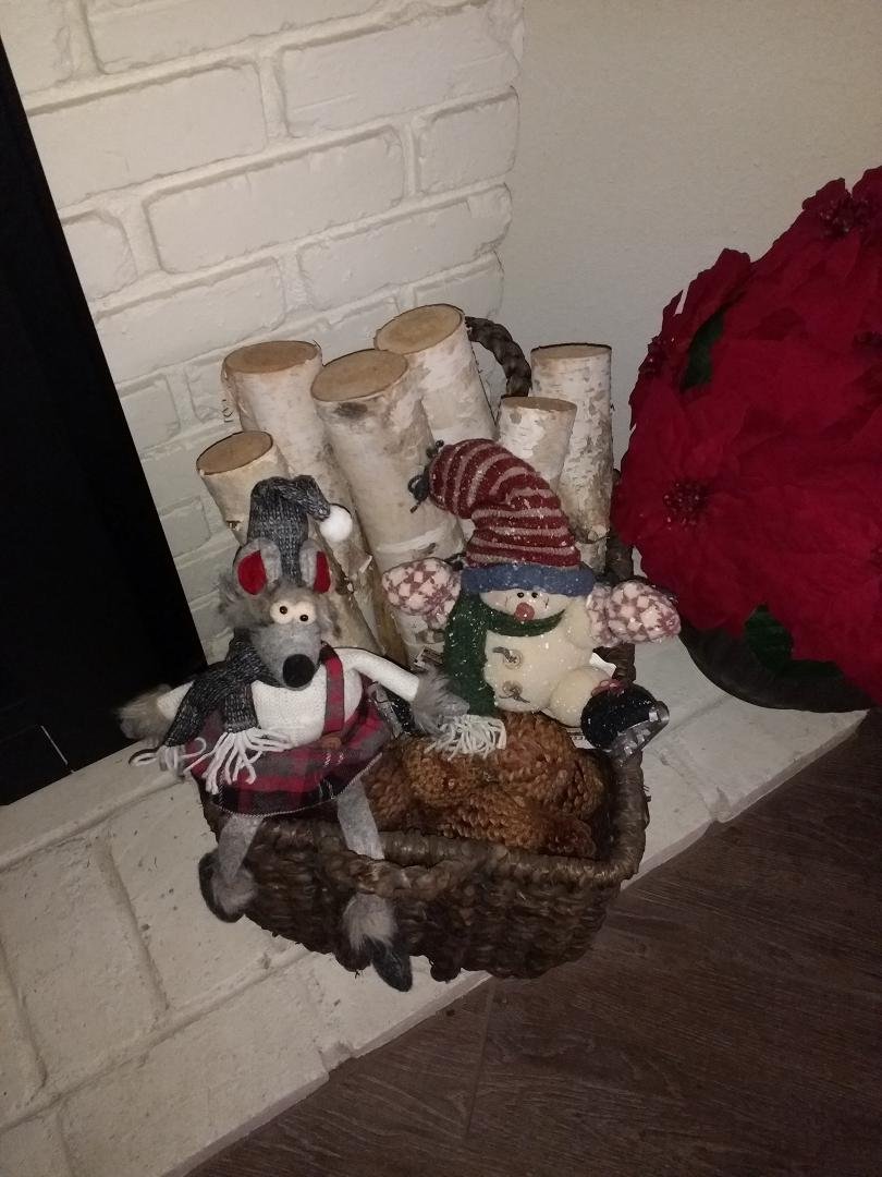 Fireplace helpers at Christmastime. They don't know it's a gas log yet.