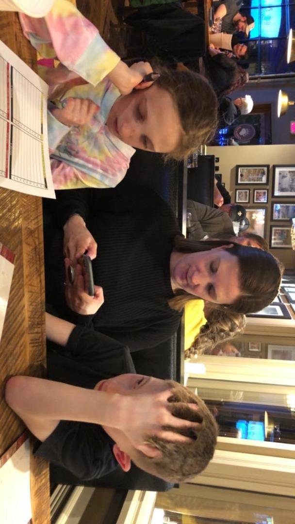 Harry Potter Trivia at Fairmont Resort with Sue Lawrence Shauna Bellingham and kids
Guess what we know about Harry Potter ?