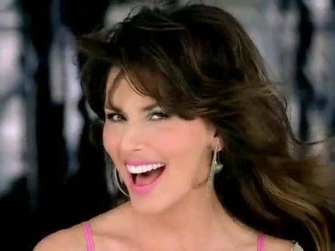 Great Singer, Beautiful Girl !