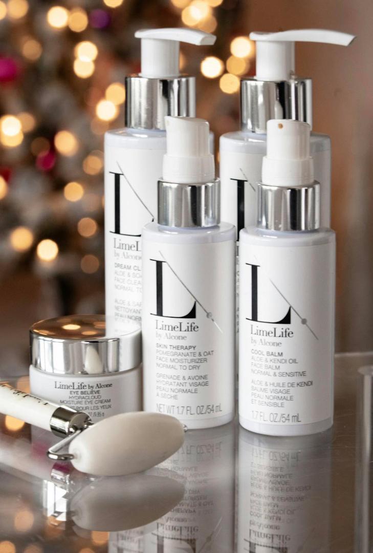 SENSITIVE or irritated winter skin is no joke ❄️😣
Redness, tight cheeks, burning after cleansing, dry patches that won’t calm down…
That’s your barrier asking for help.
Today’s deal is the Serenity Skin Collection, which