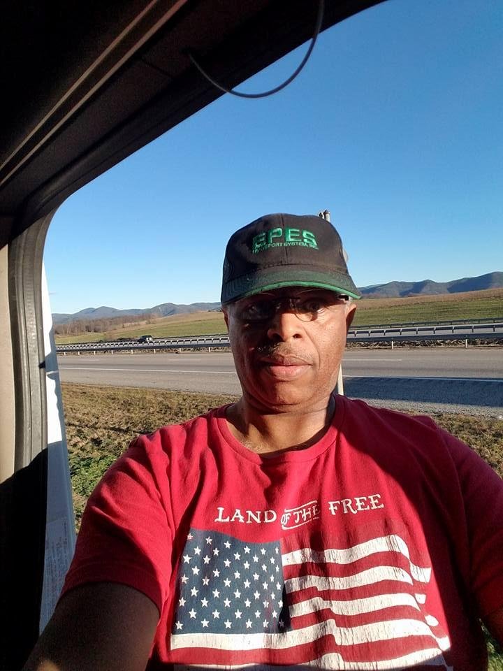 Chilling on side the highway,