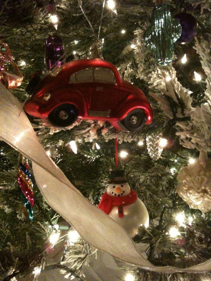 Okay, Sister, here are photos of our two Christmas trees. The living room tree has European glass ornaments