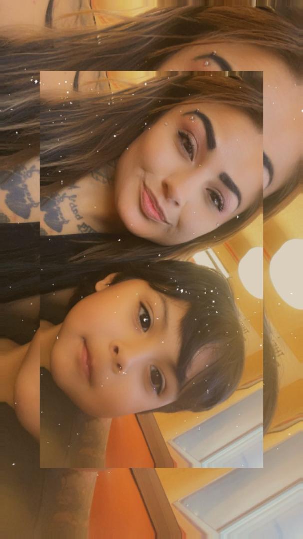 Maria Ramirez's album, Mobile uploads
