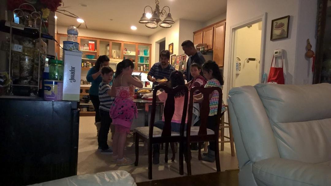 New Year Tamales 🍞 😋 mmmhhh with Jayden Elie Tame Elie Zavonte Elie Eduardo, Jackson Cx , Angel Rojas , Diego , Manuel, Baby Samuel, Araceli, and all them girls 😃
