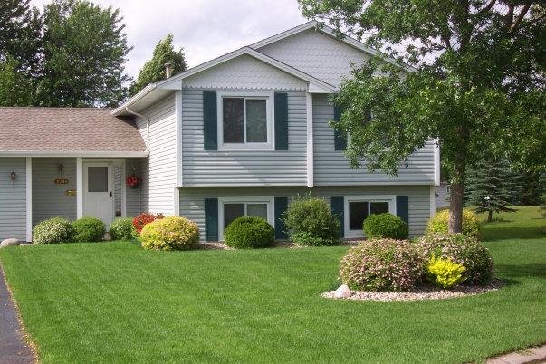 After traveling all over the world, we decided to come back to the US.  We found this house in Chaska, and began making it into our final home.  This has been our home since 1999.
