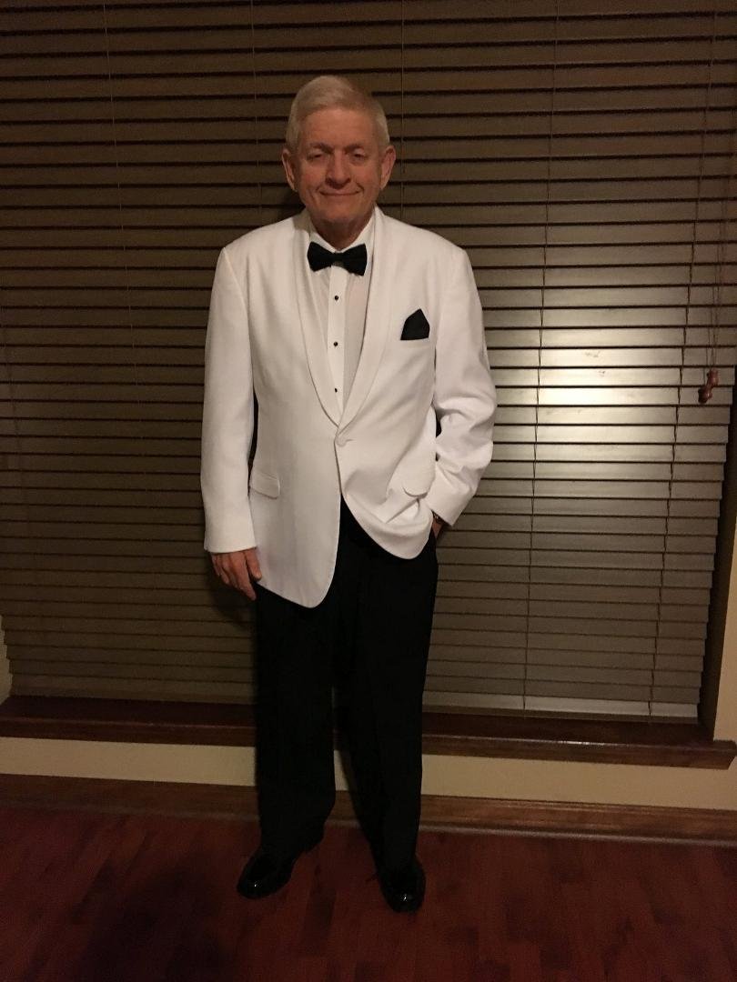 Looking good. I can clean up sometimes! We held our 6th Annual Crystal Ball last night. A big thanks to our donors, our Crystal Ball committee, and over 400 people who helped us raise thousands of dollars to provide qualit