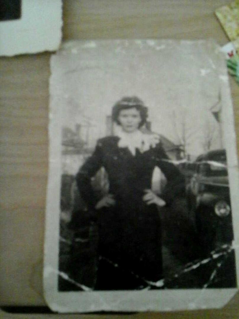 Sharon Schmitt's album, Mobile Uploads