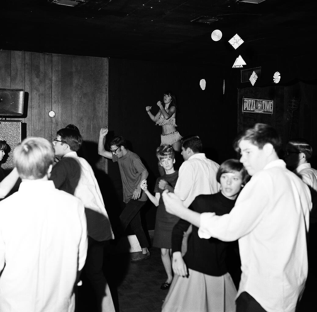 THE CLIQUE - Strawberry Fields Teen Club - Dallas - 1967