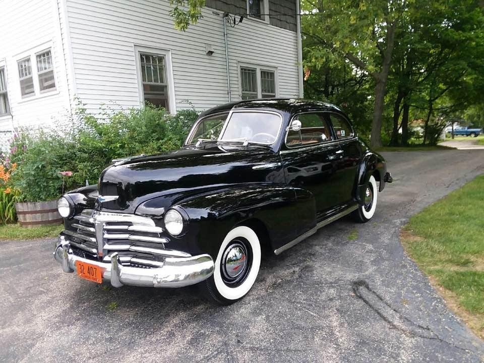 In 1973, younger brothers Steve & Phil came down to our home in San Antonio, when Steve was looking to buy "an old car". I had a few, and looked at others. He settled on this 1948 Chevy. 44 yrs later it will lead us through