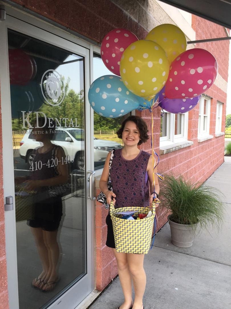 Anna turned sweet 16 on Tuesday and finally got her braces off. Great smile sweetheart !
