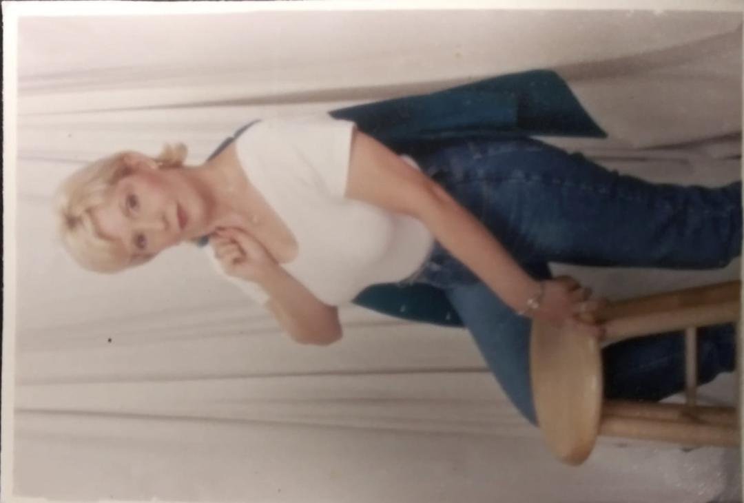 Another photo from 1999. Wish I looked like this today.