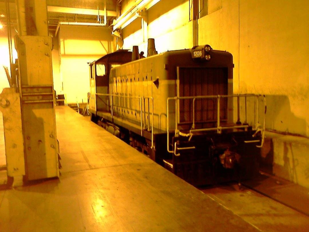 Locomotive we used to have at work. Noisy, rough riding and just a joy to operate.